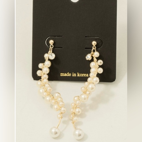 Gold Pearl Cluster Drop Earrings - White Pearls - Picture 5 of 5